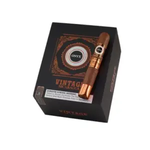 Onyx Vintage Nicaragua Magnum cigars. Box of 20. Free shipping!